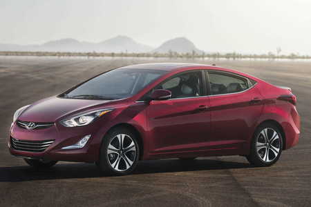 Прокат и аренда Hyundai Elantra в Баку по низким ценам Прокат и аренда Hyundai Elantra в Баку по низким ценам