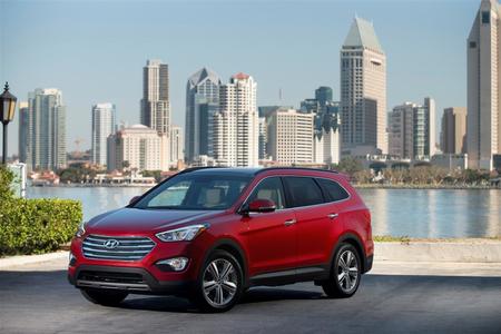 Прокат и аренда Hyundai Santa-Fe в Баку по низким ценам Прокат и аренда Hyundai Santa-Fe в Баку по низким ценам